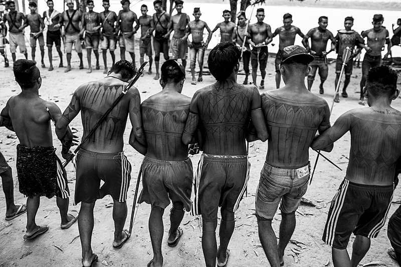 Indígenas Brasileiros - Foto: Leonardo Milano