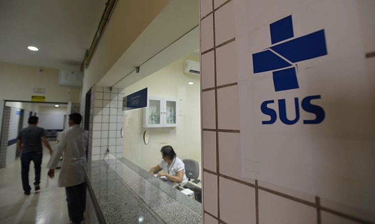Revista Brasil de Fato: privatização do Sistema Único de Saúde é debatida