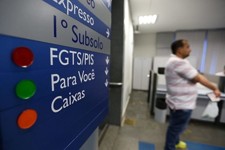 MP do FGTS sai na sexta (28) e vai liberar temporariamente saldo de quem fez saque-aniversário