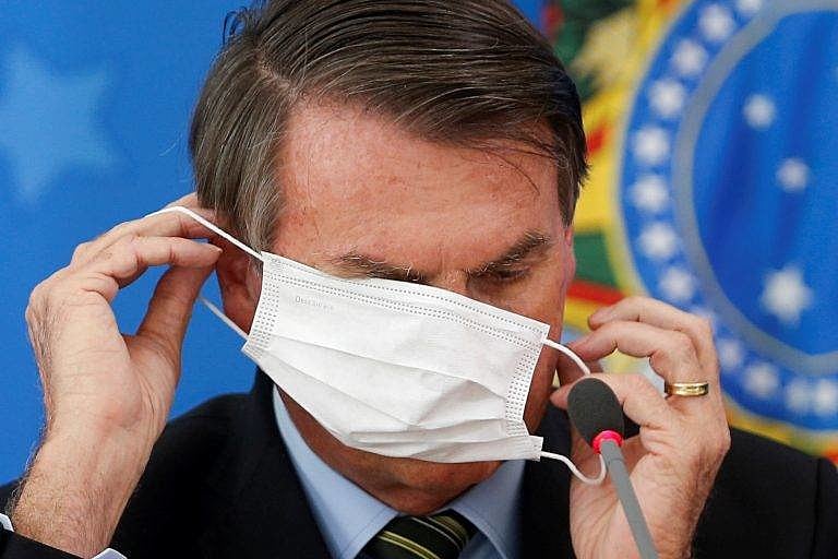 bolsonaro mascara
