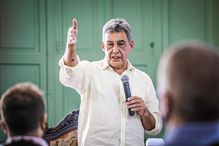 Prefeito precisa dar muitas explicações à população de Porto Alegre sobre escândalo na Smed