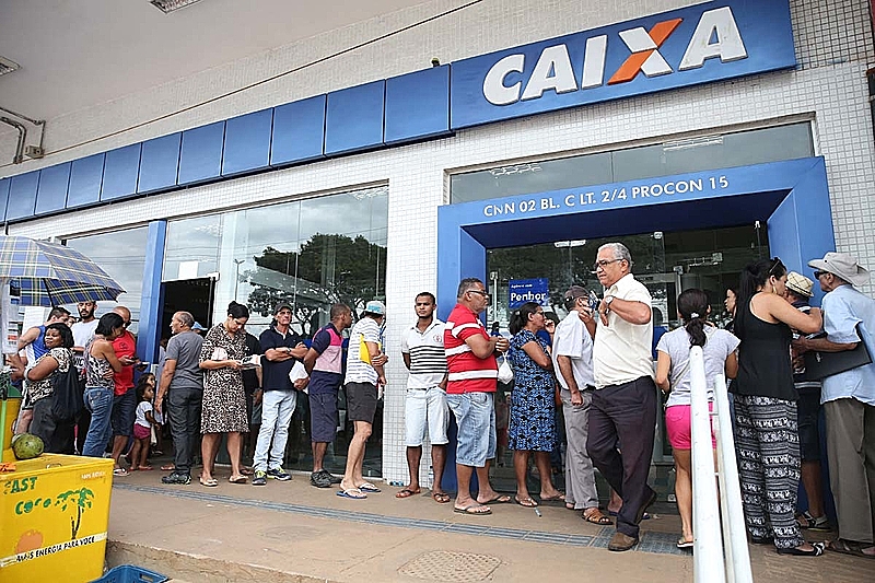 fila caixa