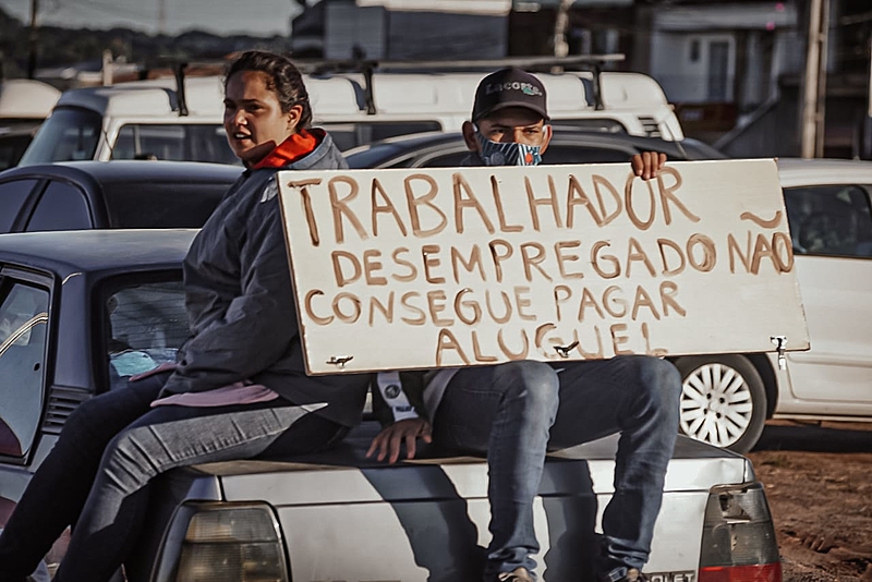 Moradores de ocupação protestam por direito à moradia