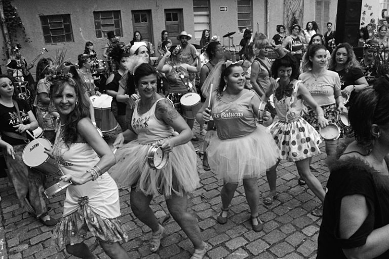 Documentário destaca trajetória de Orquestra Feminina de Bateria e Percussão