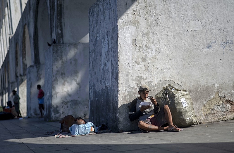 Covid-19 aumentou pobreza, fome e desigualdade; ‘Catástrofe geracional’, diz Nações Unidas
