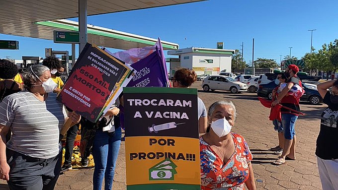 Em Palmas, no Tocantins, protestos contra Bolsonaro repudiam suspeitas de propina na compra de vacinas