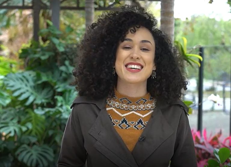 Elisa Lucinda fala sobre luta anti racista e feminista no programa Bem Viver na TV