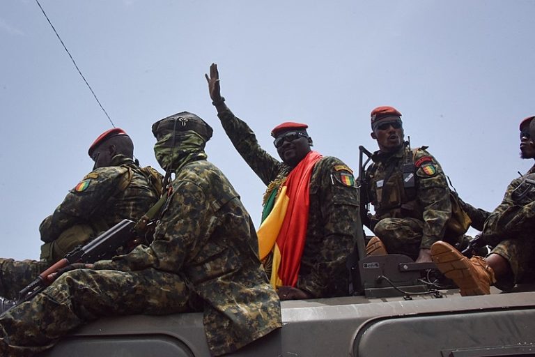 Artigo | Entenda por que o golpe na Guiné reafirma o retorno dos militares à política na África