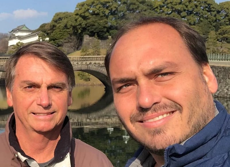 Jair Bolsonaro Carlos Bolsonaro