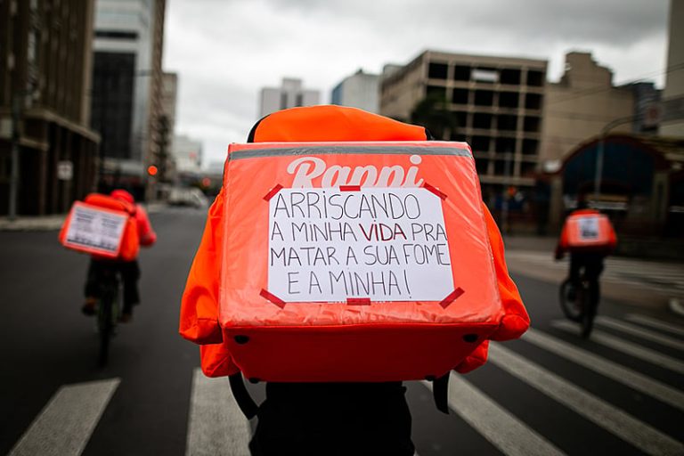 Gigantes de e-commerce são cúmplices da venda ilegal de vapes, mostra decisão judicial inédita