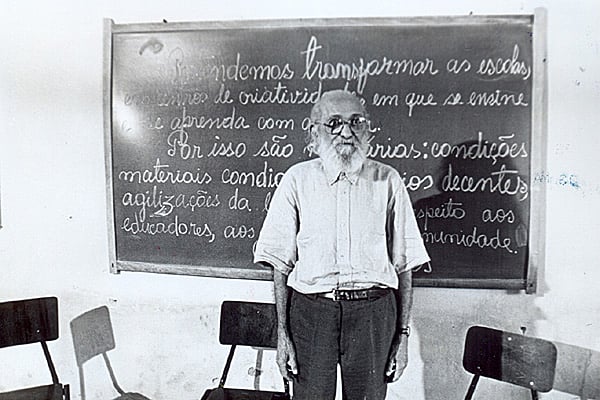 Paulo Freire durante o experimento de Angicos (RN)