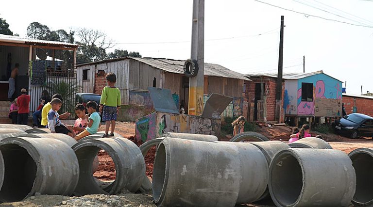 Direito à cidade ainda é negado à população periférica