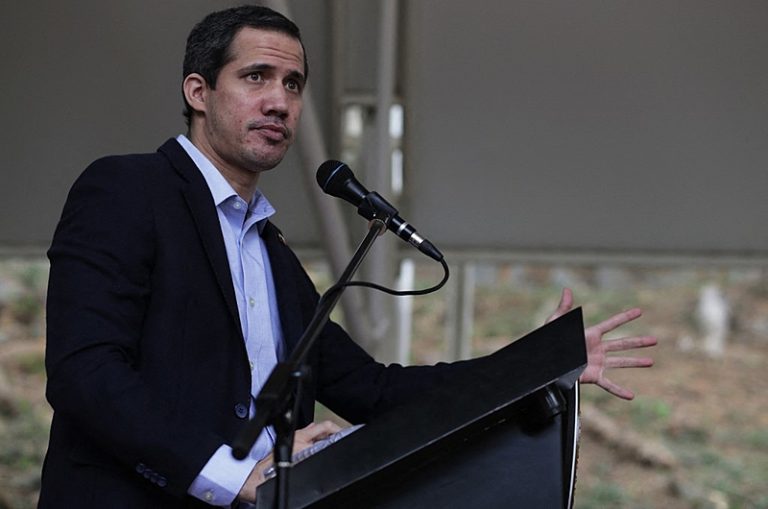 “Suprema corte” paralela irá processar Guaidó por má gestão do dinheiro público da Venezuela