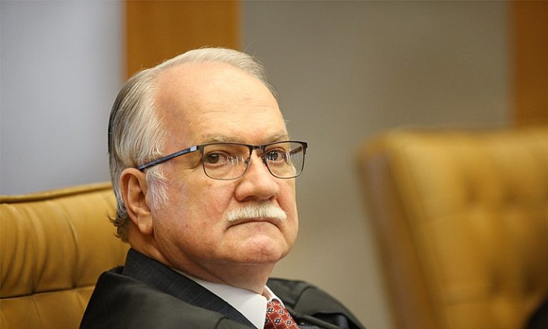 Conheça o perfil de Edson Fachin, que assume presidência do TSE na noite desta terça (22)