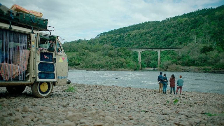 “Adentro – Mostra Interiorana do Cinema Gaúcho” leva filmes para praças do interior do RS