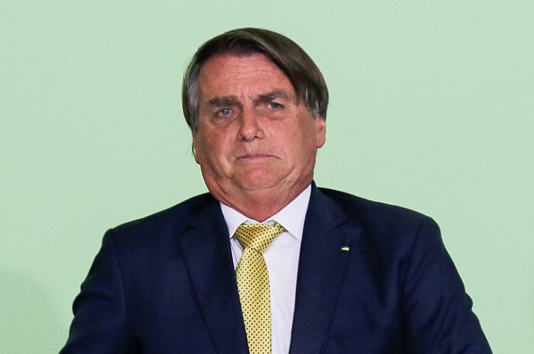 'Totalmente denunciado': veja reações do mundo político à denúncia da PGR contra Bolsonaro e aliados 
