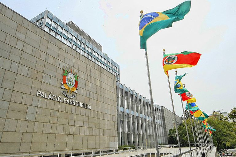 Assembleia aprova programa de incentivos ao magistério do RS; Cpers critica bônus por ‘mérito’