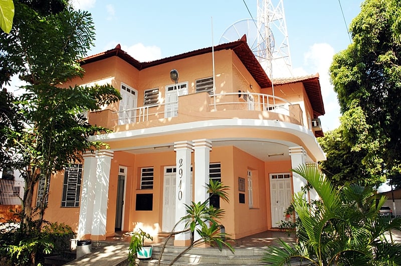 FM universitária