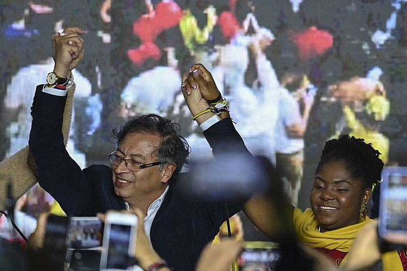 Gustavo Petro e Francia Marquez, da chapa liderada pela esquerda, vão disputar o segundo turno das eleições presidenciais na Colômbia, no dia 19 de junho