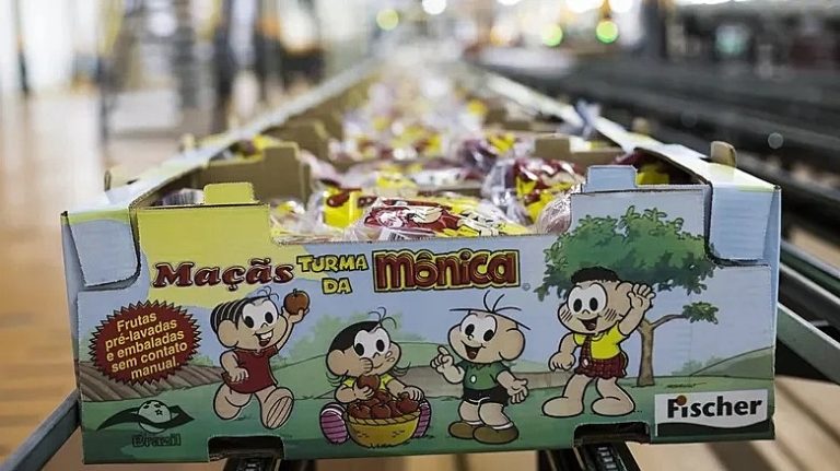Produtora de maçã da Turma da Mônica é acusada de trabalho escravo após demissão em massa