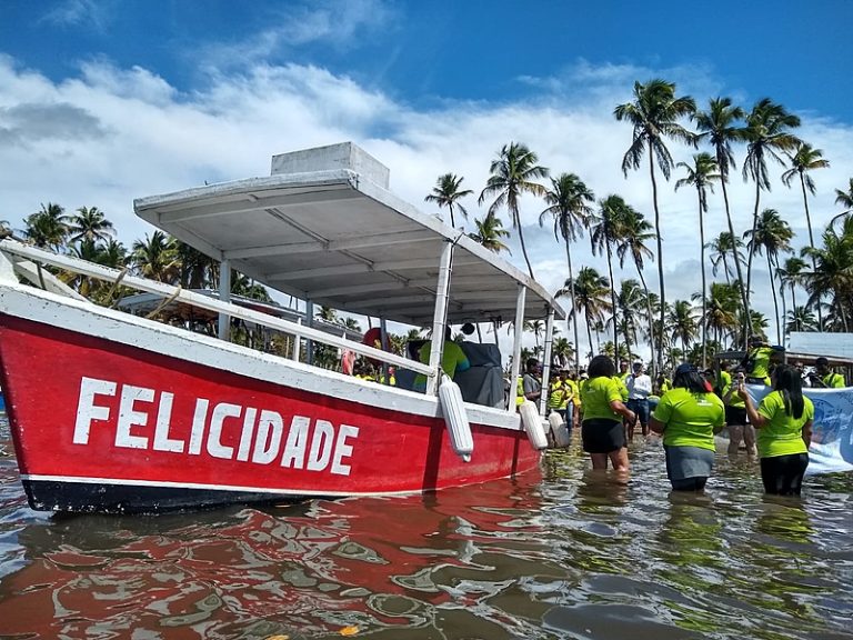 Pescadores artesanais se mobilizam pela criação de reserva extrativista no litoral Sul de PE
