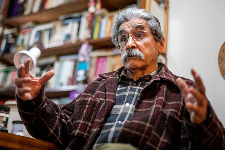 'Distribuir a riqueza faz crescer a economia', diz Olívio Dutra justificando o mínimo regional