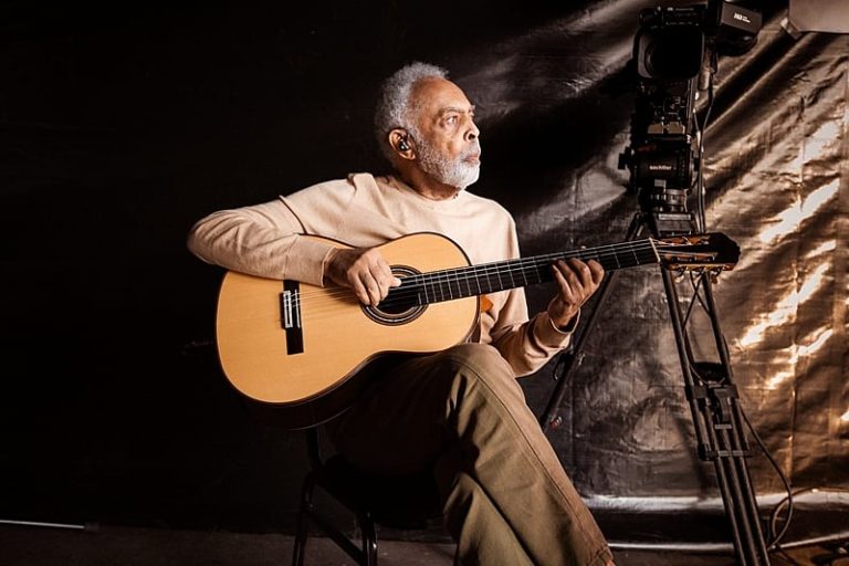 Gilberto Gil participa de ciclo de debates sobre Ariano Suassuna na ABL