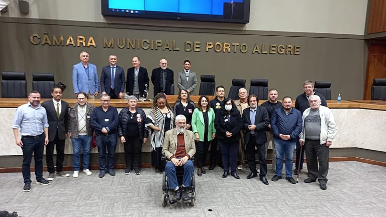 Sessão Solene na Câmara de Porto Alegre lembra os 61 anos da Campanha da Legalidade