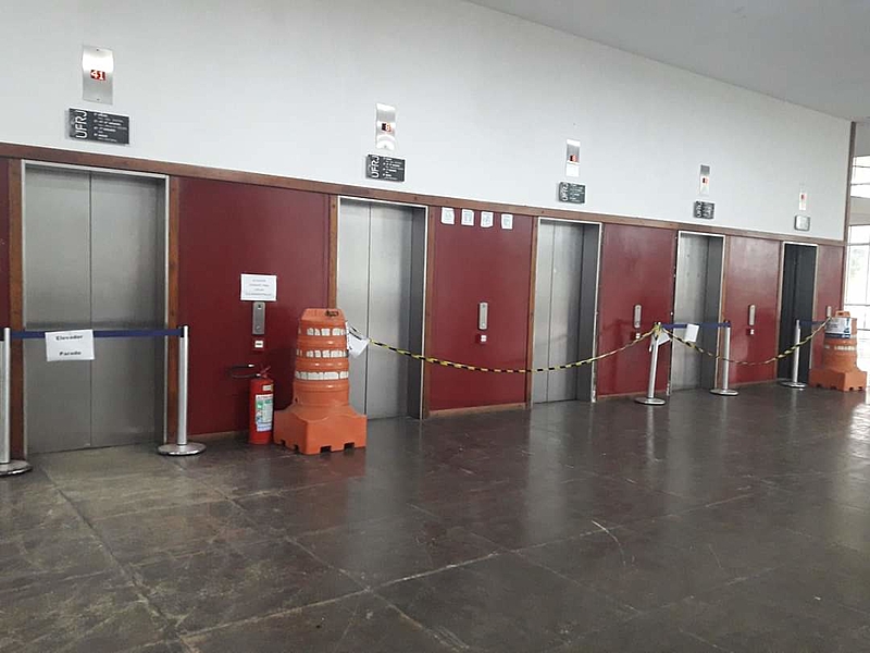 ufrj crise