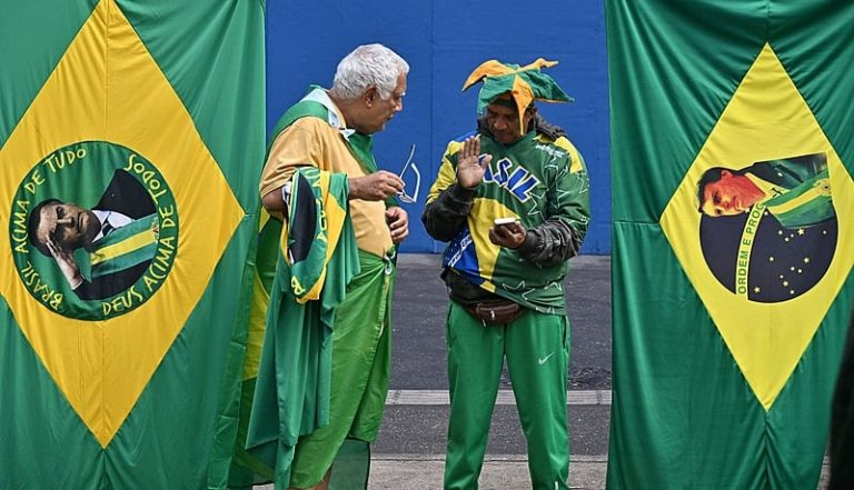 'Brasil vai virar a Venezuela': o que está por trás do bordão da direita que segue vivo em 2022