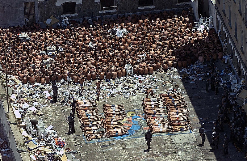 Grande rebelião de 2001 na Casa de Detenção no Carandiru