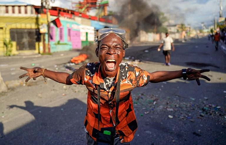 Autor de romance que conecta Haiti e Alagoas busca novo olhar sobre território caribenho