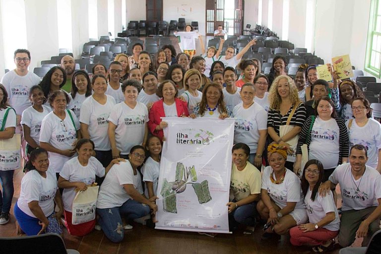 Entendendo a leitura como direito humano, rede de bibliotecas comunitárias atua nas periferias