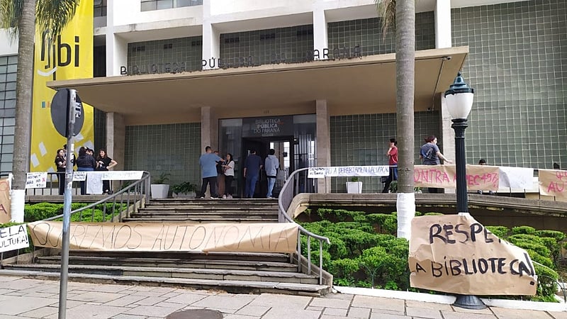 biblioteca pública