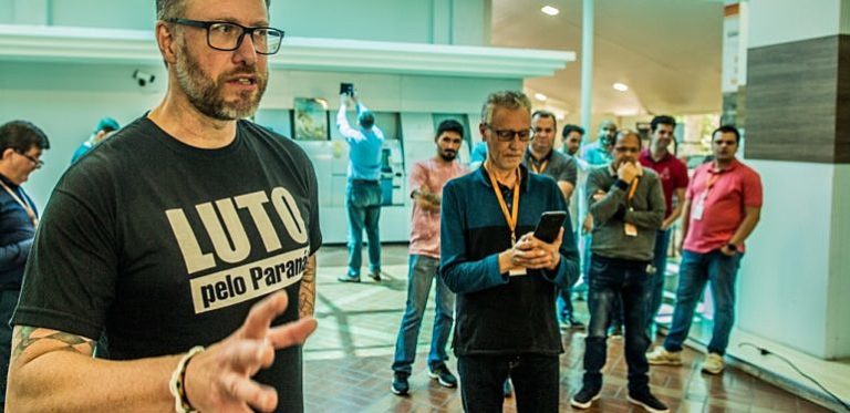 "Não há como garantir que tarifas de luz se mantenham" se Copel for vendida, diz sindicalista