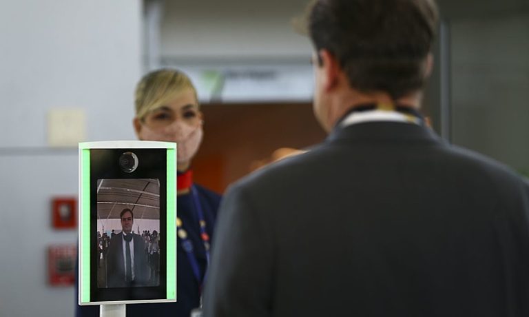 Direitos e privacidade: como funcionam as tecnologias de reconhecimento facial?