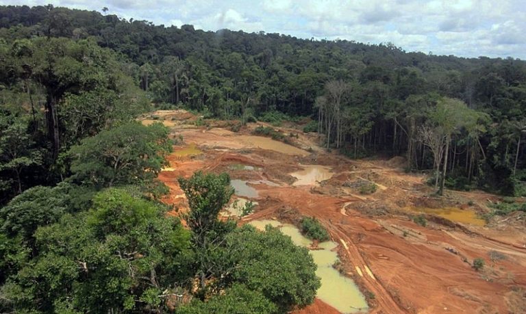 Mineração em terras indígenas da Amazônia aumentou 1.217% nos últimos 35 anos