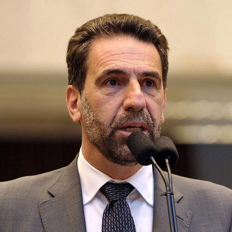 “Capacidade de investimento da Itaipu pode contribuir com políticas sociais”, diz novo diretor