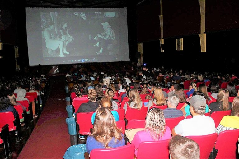Sessões gratuitas marcam retomada do Festival de Cinema de Três Passos