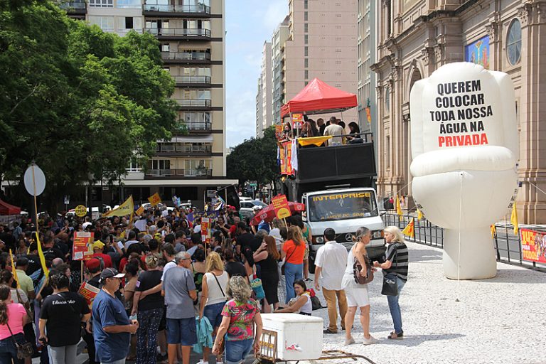 Dia Mundial da Água é marcado por manifestação e lançamento de Frente Parlamentar