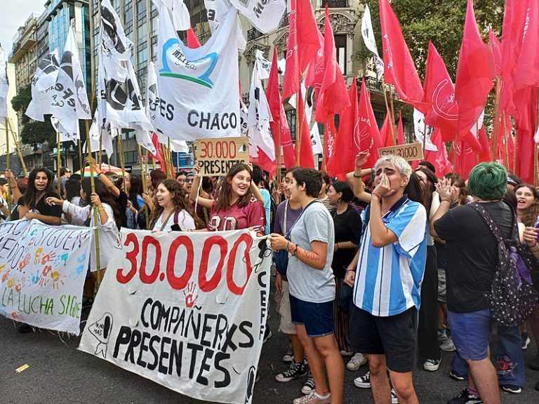 ‘Nunca mais’: Argentina marcha contra a ditadura no Dia da Memória, Verdade e Justiça
