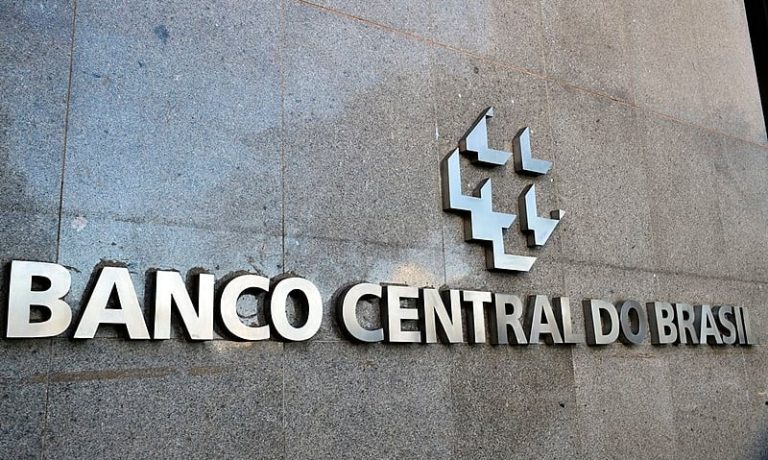PEC que converte BC em empresa pública é inconstitucional, avaliam especialistas