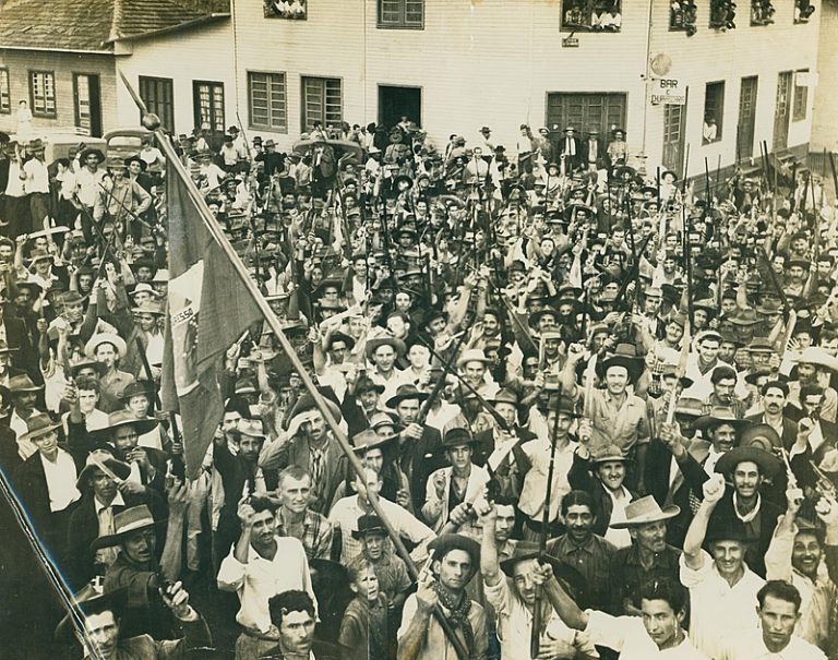 Caboclos, posseiros, sem-terra: 100 anos nos trilhos do Contestado