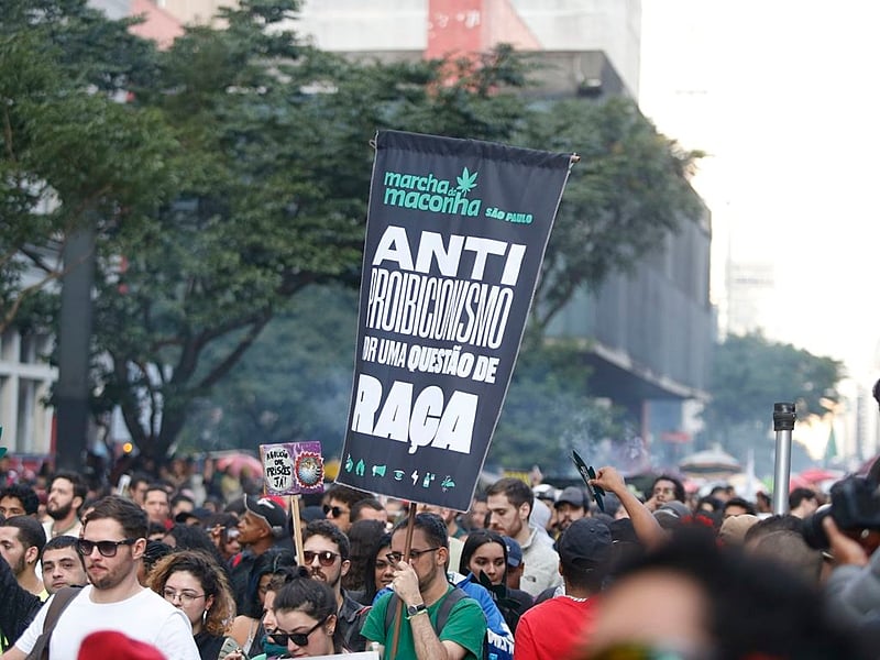 A 15ª edição da Marcha da Maconha de São Paulo aconteceu neste sábado (17), com o tema "Antiproibicionismo por uma questão de classe – Reparação por necessidade"