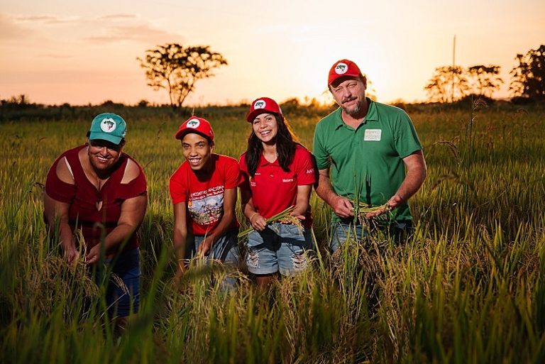 O Direito à Terra: uma defesa da Reforma Agrária Popular