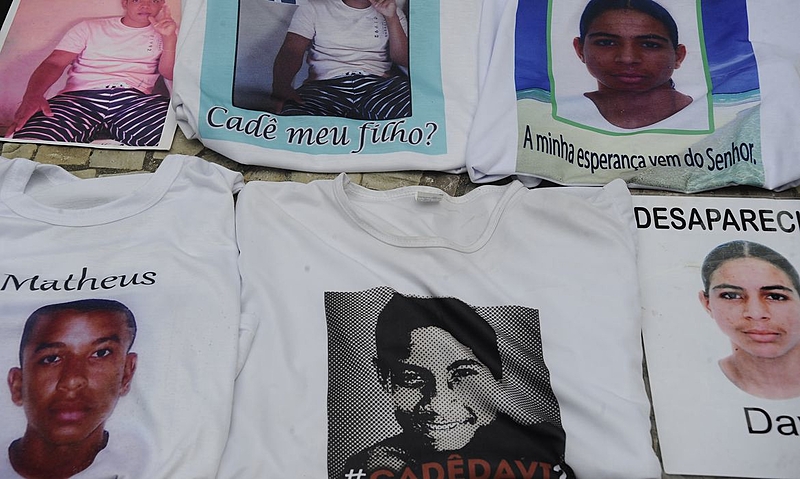 Apesar do Brasil ser signatário dos principais tratados e convenções internacionais que versam sobre o tema do desaparecimento forçado, não há uma tipificação para esse tipo de crime
