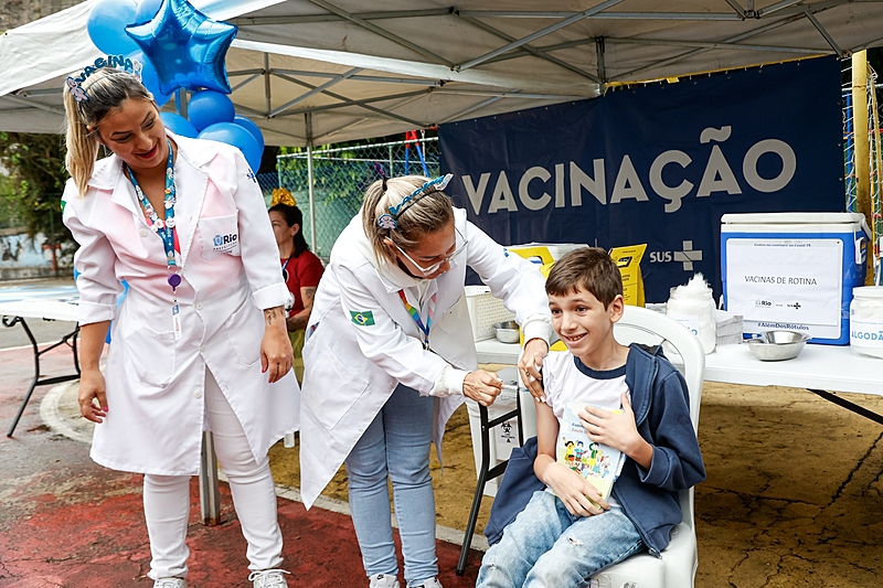 vacina na escola