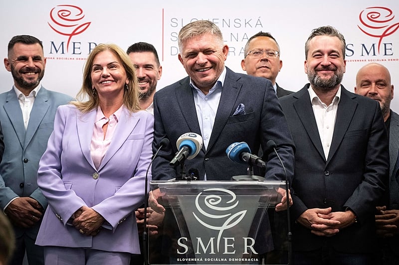 Robert Fico assume terceiro mandato na Eslováquia