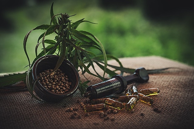 A terapia com produtos à base de cannabis é permitida no Brasil desde 2015