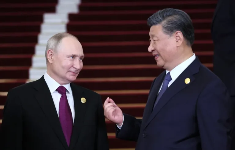 Desdolarização: 95% do comércio entre China e Rússia já não passa pela moeda estadunidense